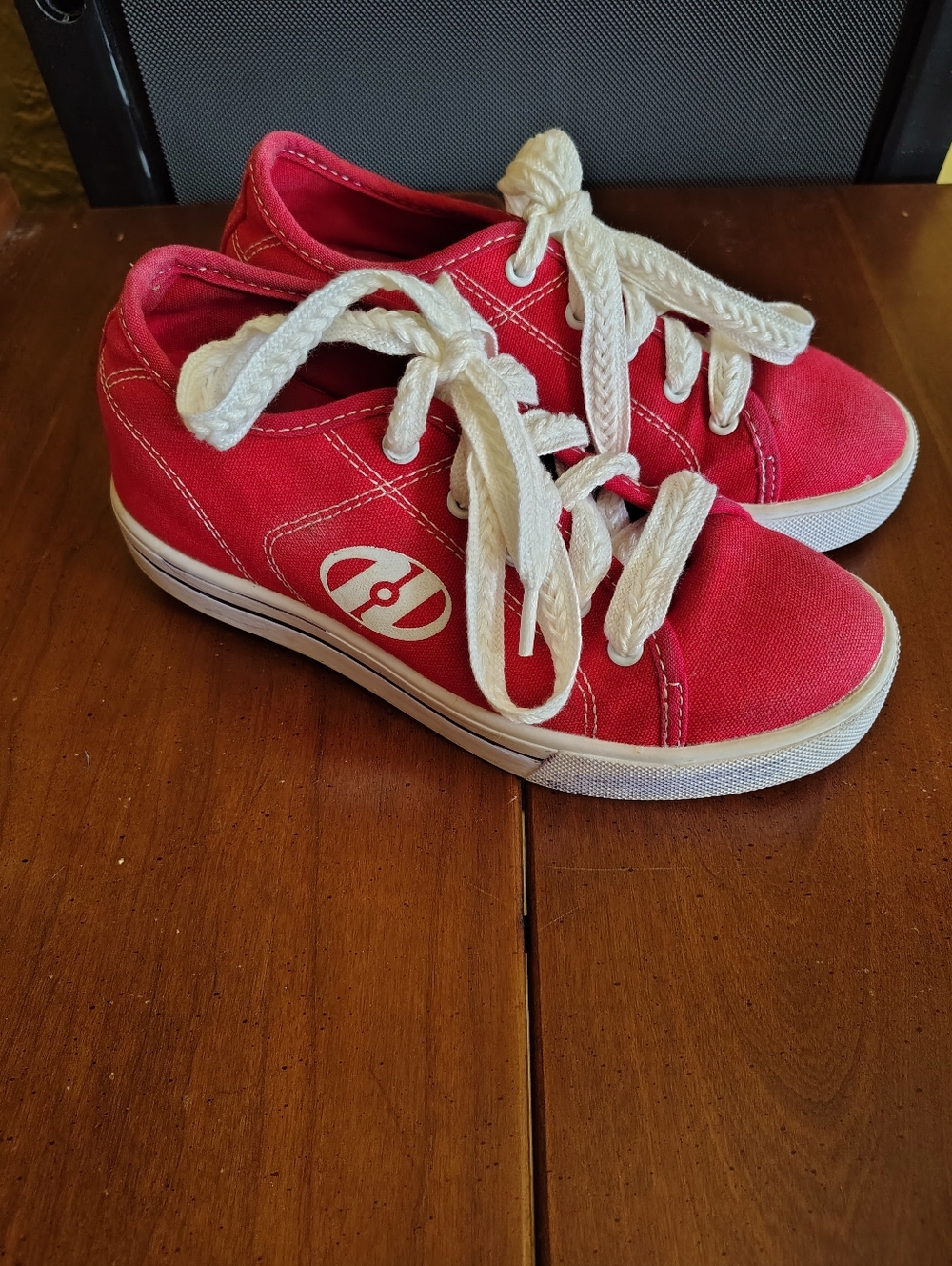Kids Red Canvas Heelys with White Laces